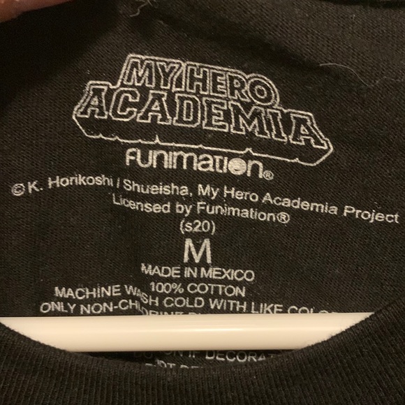NWT hot topic my hero academia black t-shirt size medium - Picture 3 of 7